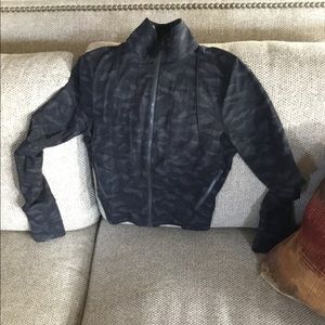 Lululemon zip up